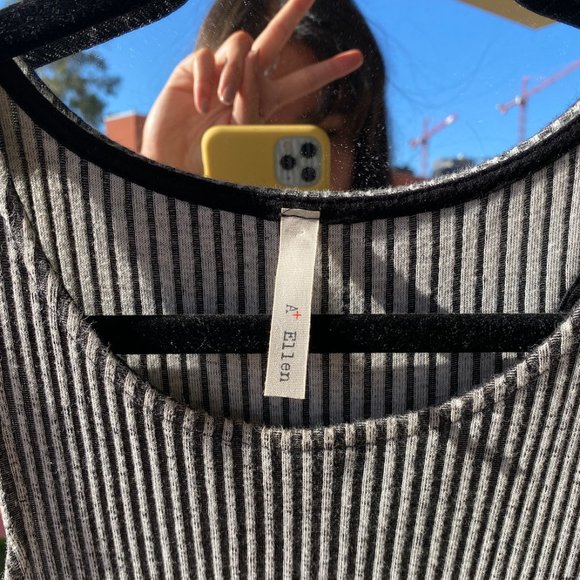 Ribbed Grey Body Con Dress - Picture 5 of 5